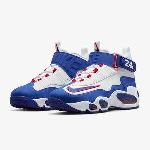 Gently used twice Air Griffey Max 1 sneakers